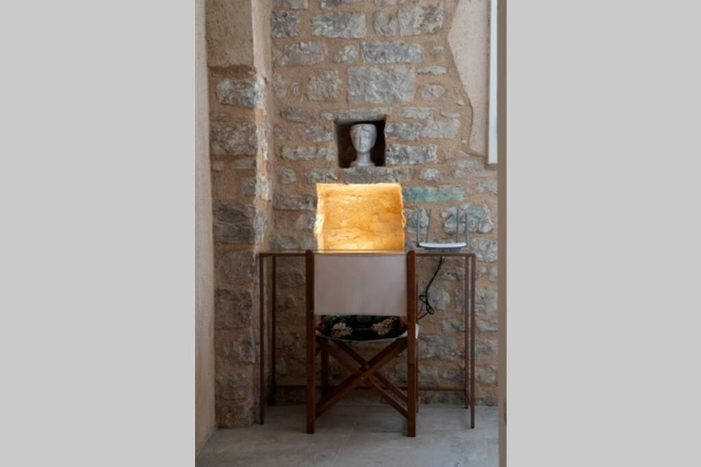 Cornelia Cavern Cosy Studio Apartment In Spello Luaran gambar