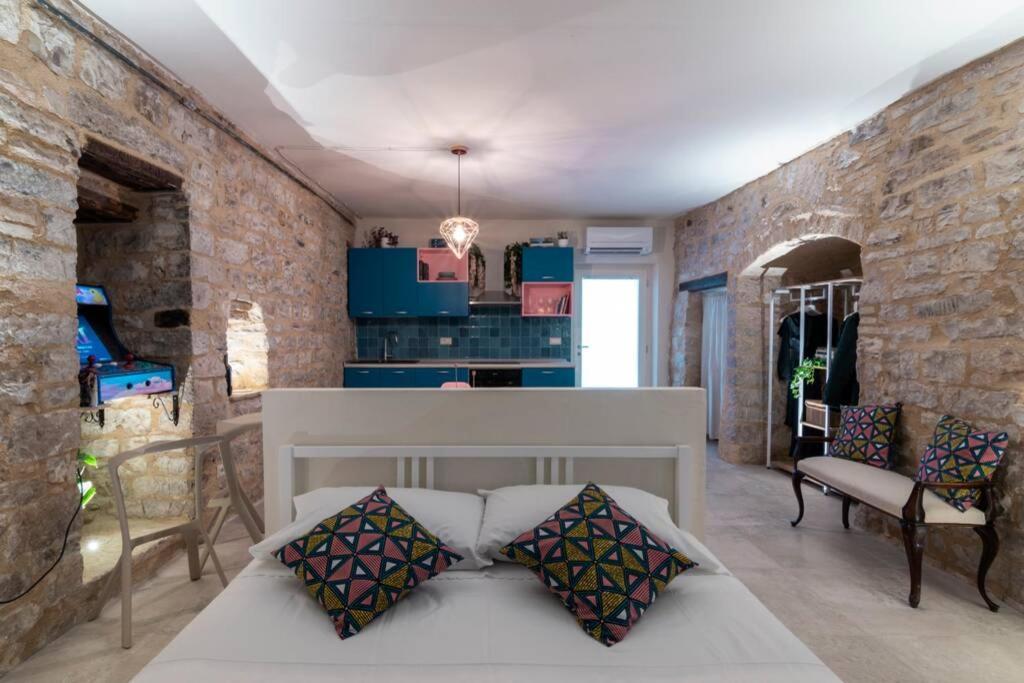 Cornelia Cavern Cosy Studio Apartment In Spello Luaran gambar