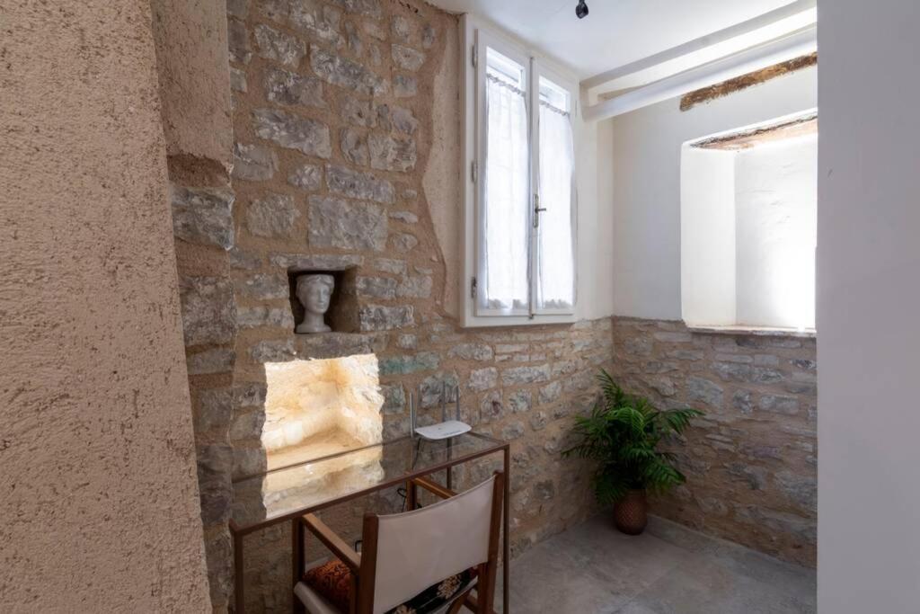 Cornelia Cavern Cosy Studio Apartment In Spello Luaran gambar